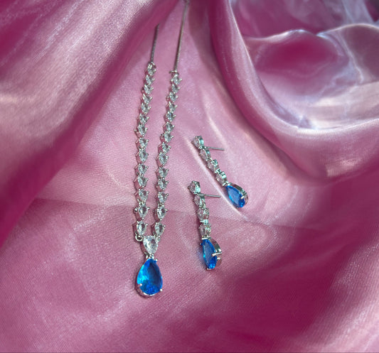 Olivia AD Necklace Set