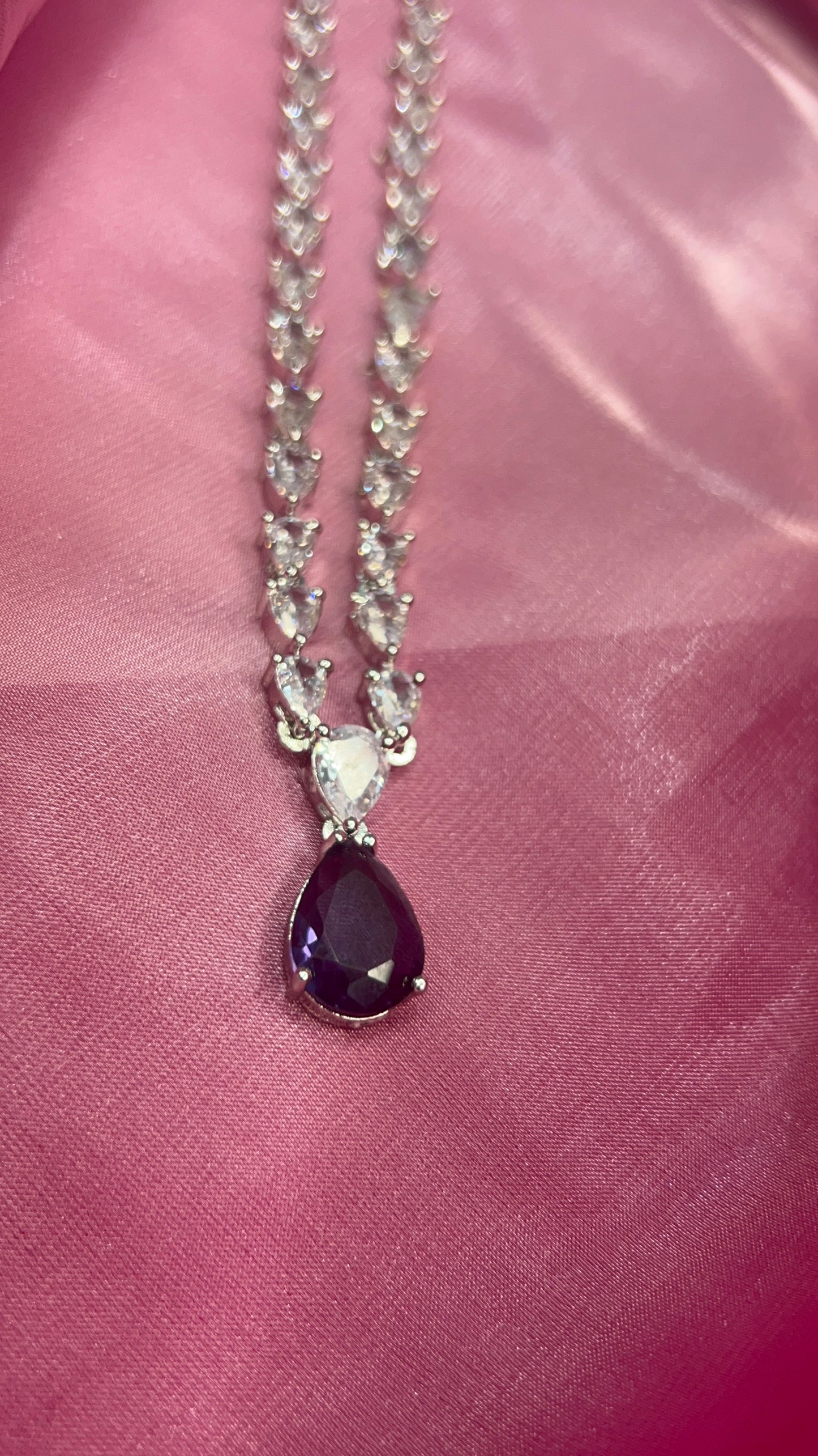 Olivia AD Necklace Set