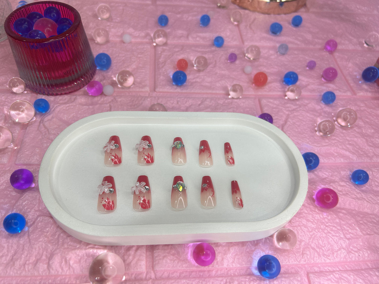 Dahila acrylic press on nails artifical designer 3D Stones & pearl and embellishments with glitter color nails extension 24 pieces combo set ,beautiful fake false nails