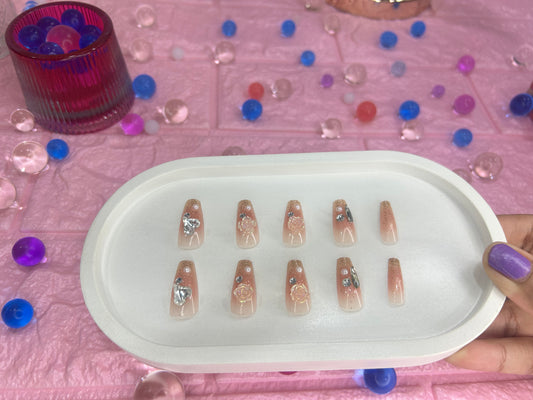 Peachy acrylic press on nails artifical designer 3D Stones & pearl and embellishments with glitter color nails extension 24 pieces combo set ,beautiful fake false nails